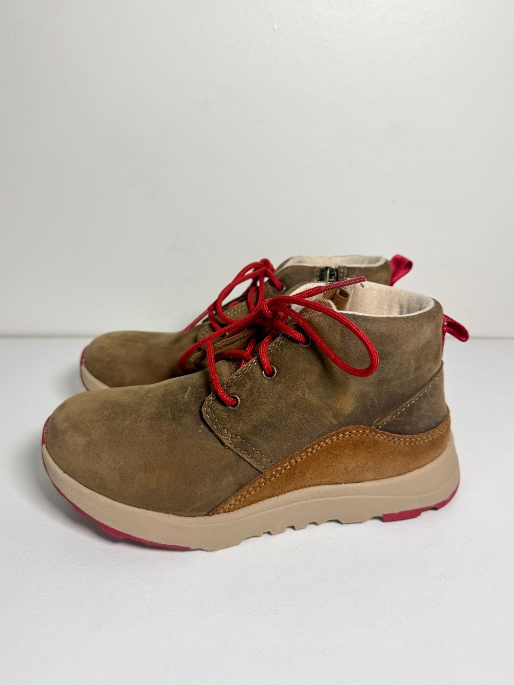 UGG Kids Canoe III Weather Leather Chukka Boots Waterproof - Brown/Red | Size 13